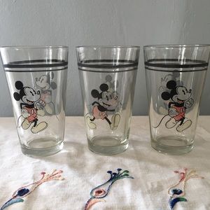 Set of 3 Mickey Mouse pint glasses